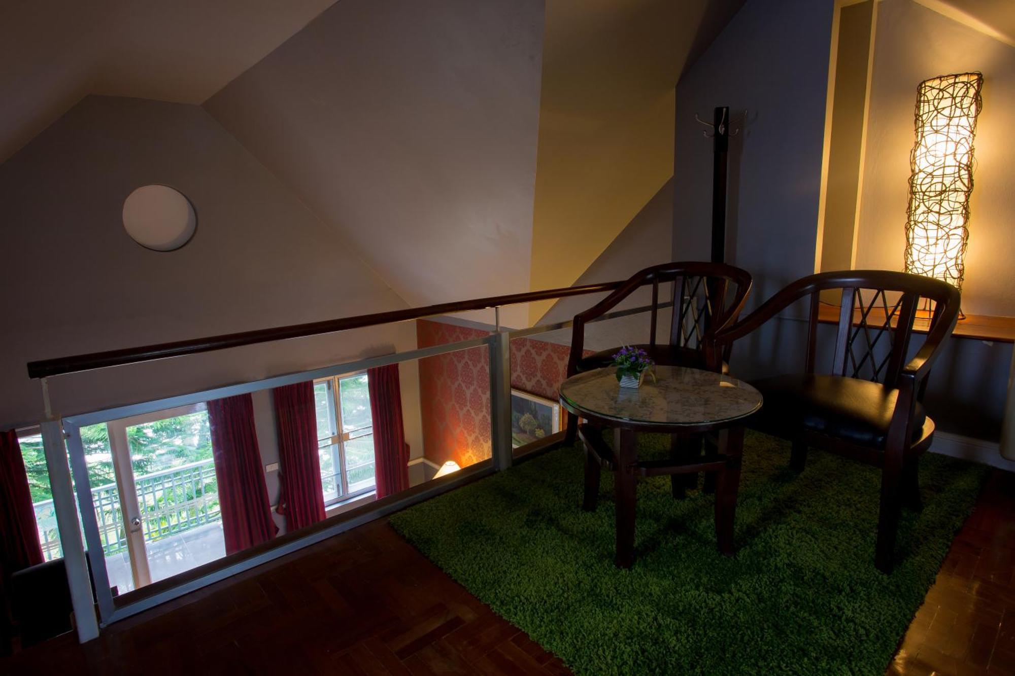 Brookside Valley Resort Rayong Quarto foto
